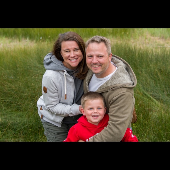 Meet your Posher, Lynne - Picture 2 of 5